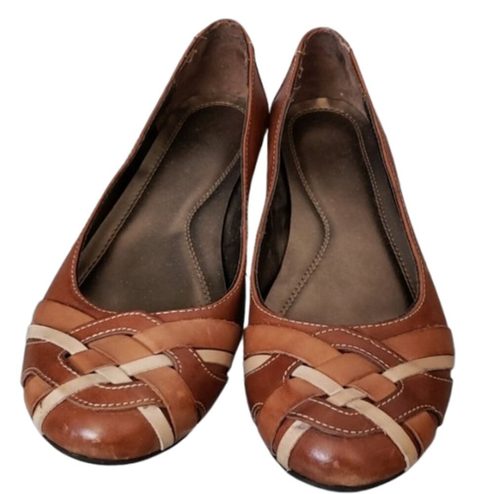 Natural Soul Brown & Beige Woven Leather Flats